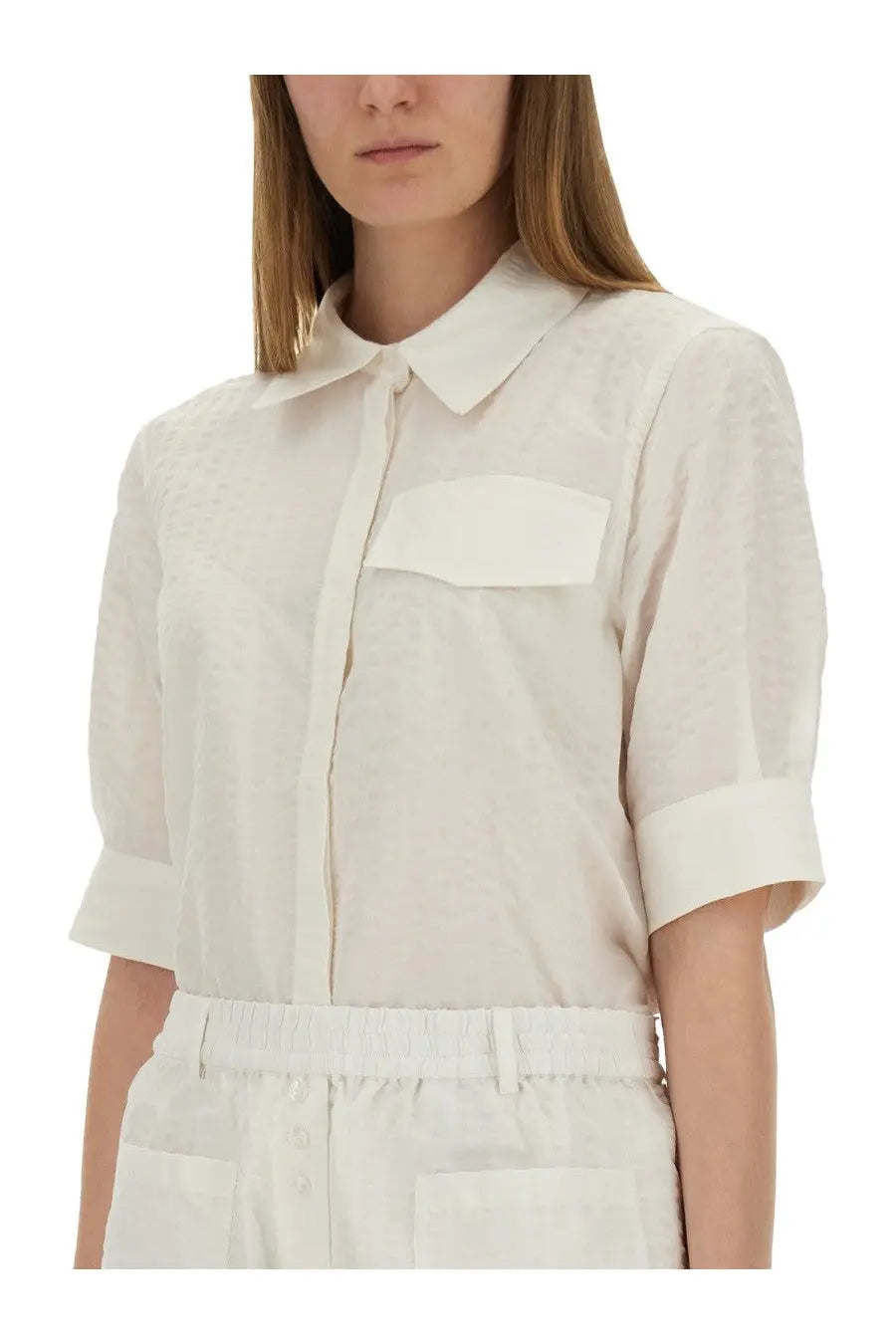 Baum und Pferdgarten women’s white crisp linen blouse with classic collar short sleeves and chest patch pocket
