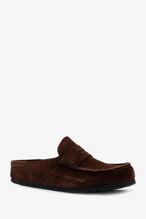 Birkenstock men’s naples suede sandals in carafe brown with moccasin loafer slip-on design and black rubber sole