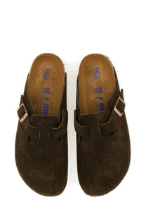 Birkenstock unisex sabot Boston brown brown suede clogs with rose gold tone buckle details front view
