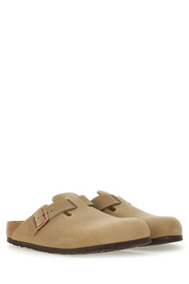 Beige leather Birkenstock unisex Boston clog sandals with cork footbed and rose gold buckle in brown