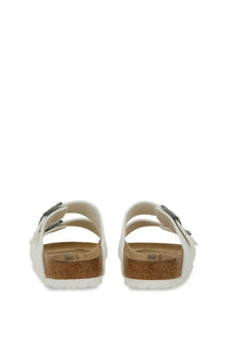 Birkenstock unisex sandalo arizona white sandals with cork footbed and silver-toned buckle details