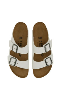 Birkenstock unisex sandalo arizona white sandals with two silver buckle straps and tan cork footbed