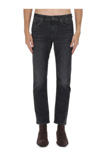 Boss men’s Delaware jeans blue dark-wash denim with straight-leg cut and classic five-pocket design