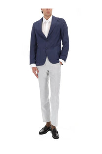 Navy blue BOSS men’s Giacca Hanry tailored blazer with two-button closure worn over a white shirt