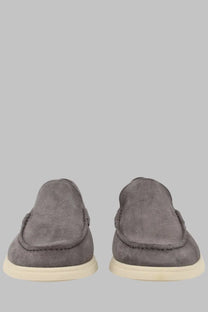 BOSS men’s mocassino in grey suede loafers with cream rubber sole ideal for casual and smart wear