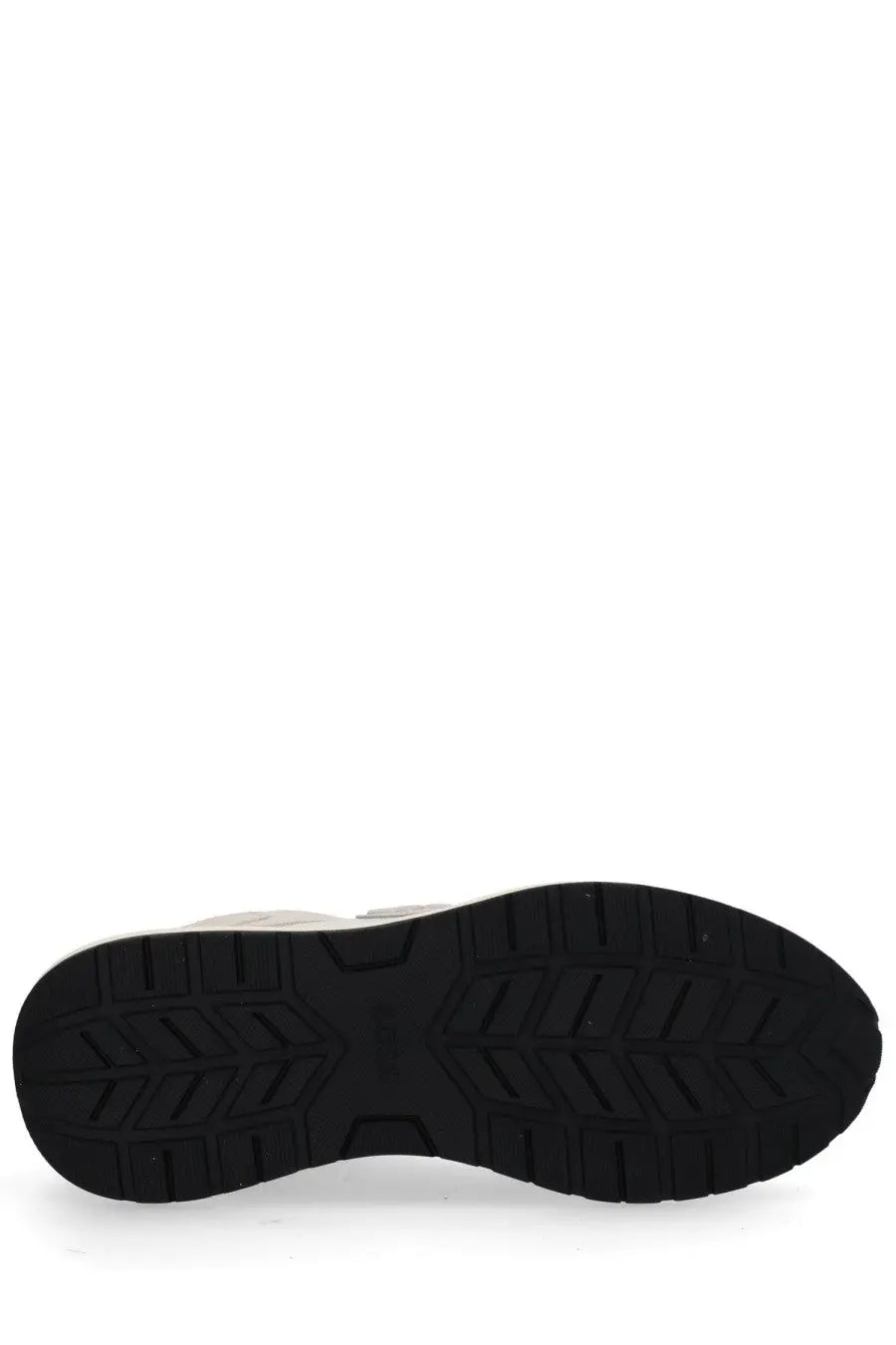 Black rubber sole with textured geometric tread on BOSS men’s pink monogrammed sneaker for style and grip