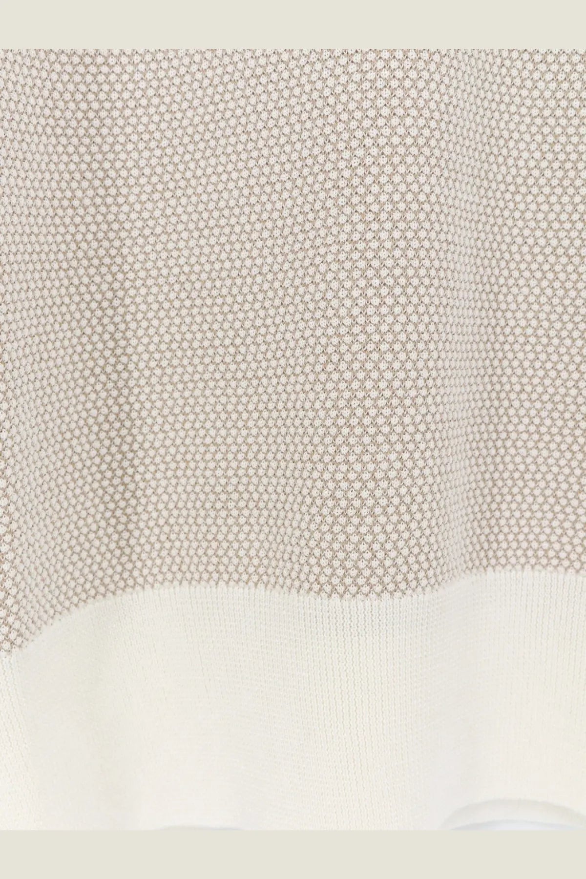 Boss men’s necasio knit sweater in beige and white with textured honeycomb pattern made of silk and cotton