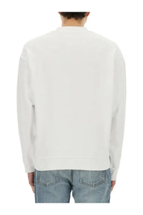 Boss men’s Niero white crewneck sweatshirt made of soft fabric with long sleeves and ribbed cuffs