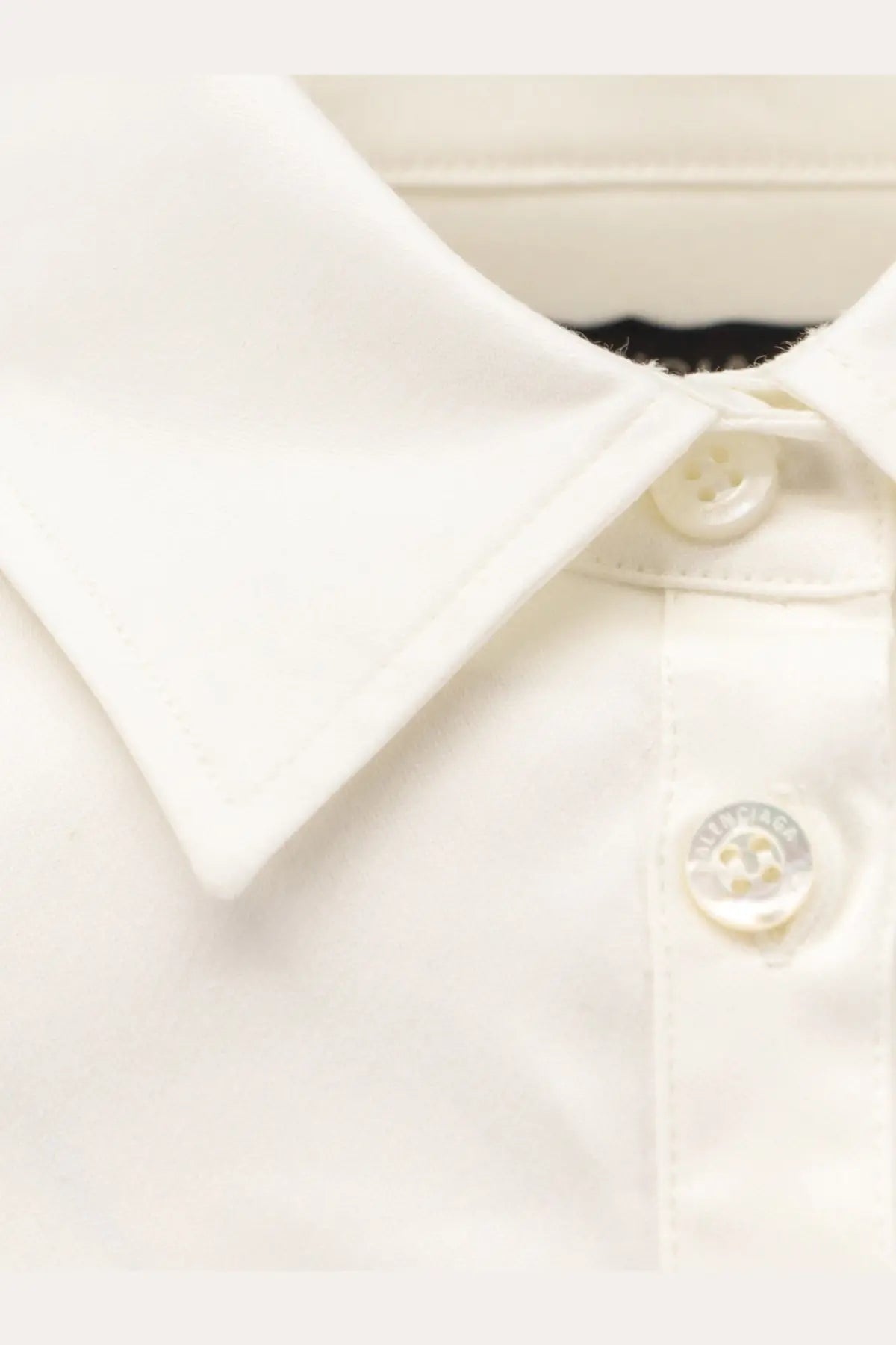 BOSS women’s Boskota cotton shirt white with a crisp white button-down design and subtle stitching details