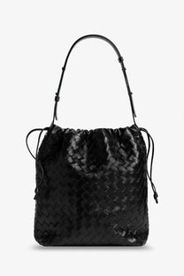 Bottega Veneta men’s black leather bucket bag with intrecciato weaving drawstring closure and slender shoulder strap
