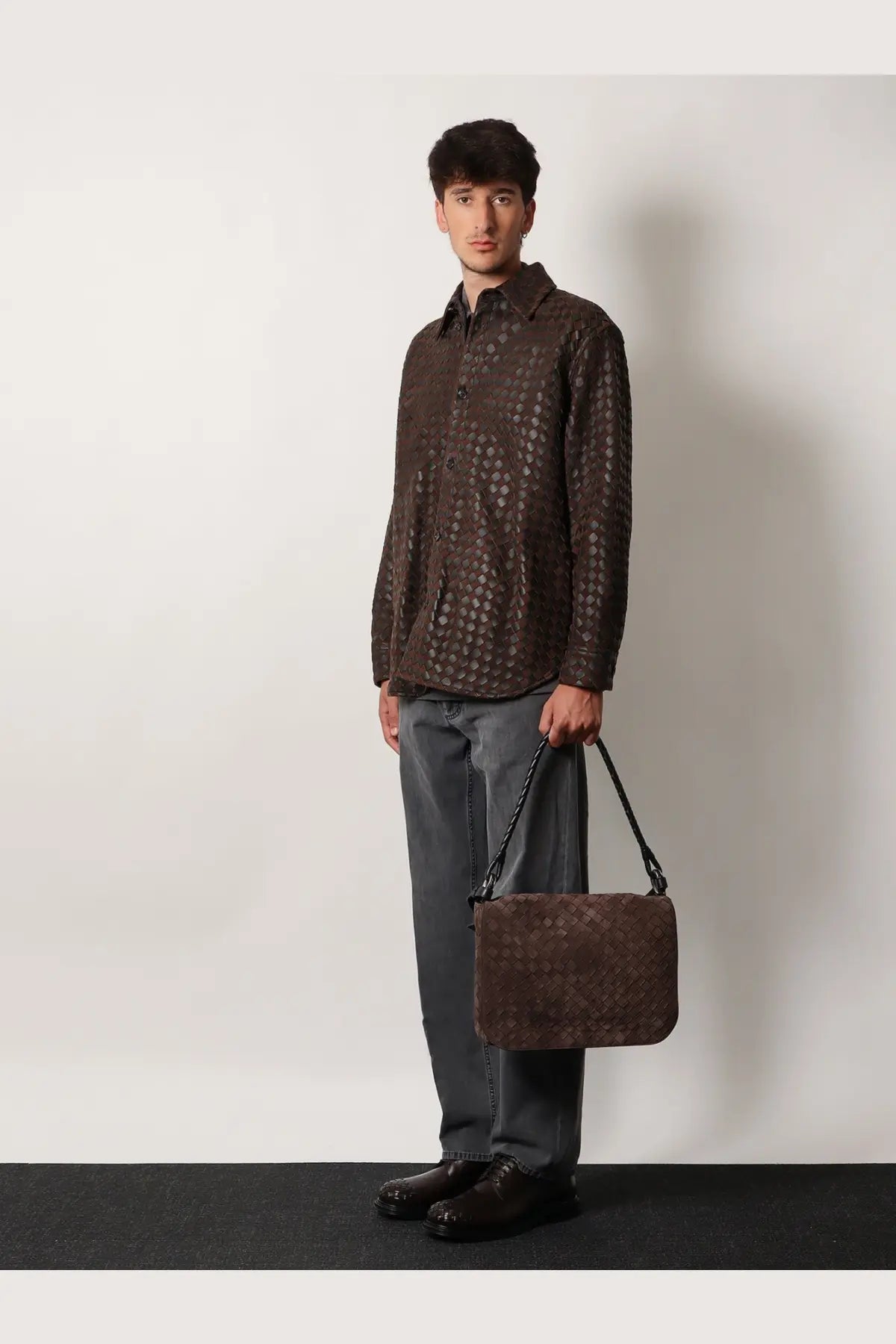 Bottega Veneta men’s brown intrecciato suede shoulder bag with textured leather body and woven strap