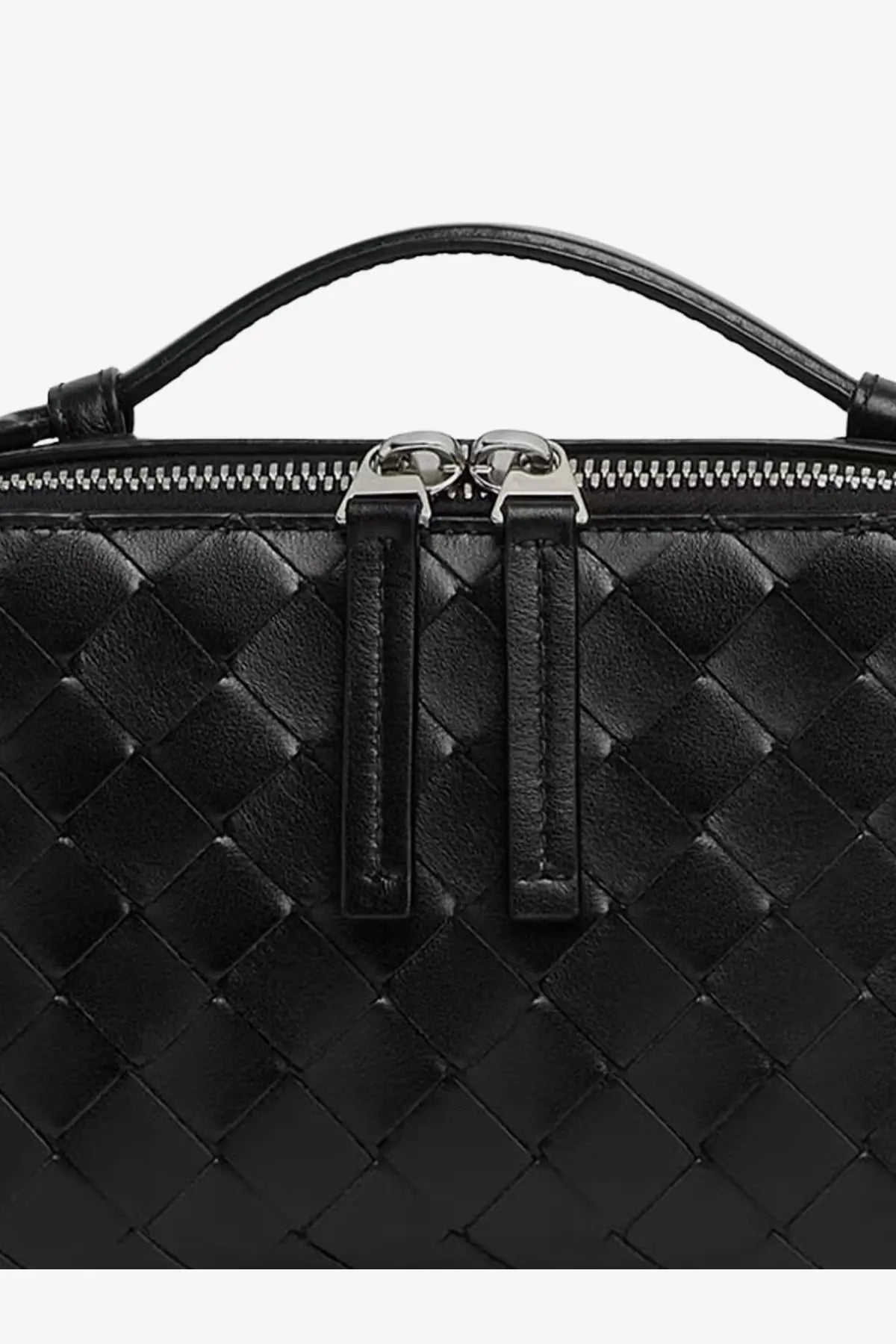 Bottega veneta men’s black woven leather clutch bag with silver zipper hardware and top handle