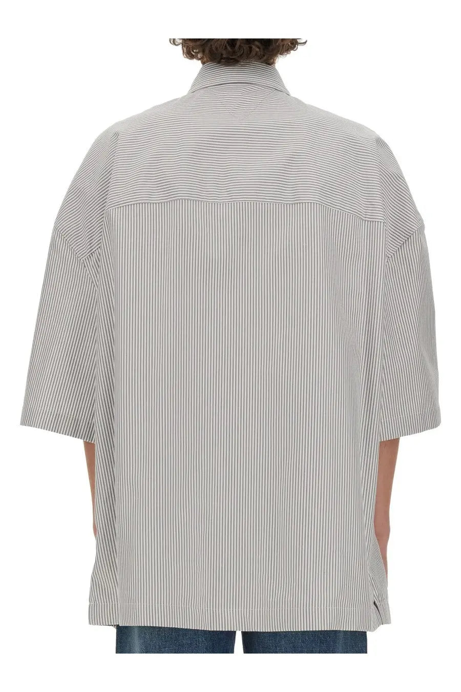 Bottega Veneta men’s striped overshirt in light gray and white vertical stripes with loose fit and short sleeves