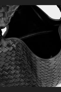 Bottega Veneta women’s hop hobo leather shoulder bag in black with woven leather and smooth interior lining