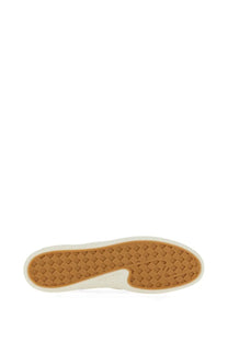 White and tan rubber sole with diamond-patterned tread on bottega veneta women’s sawyer sneaker white
