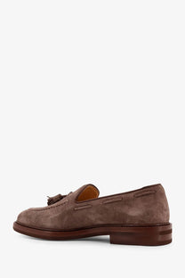 Brunello Cucinelli men’s brown suede loafers with tassel and stitched detailing perfect for casual wear