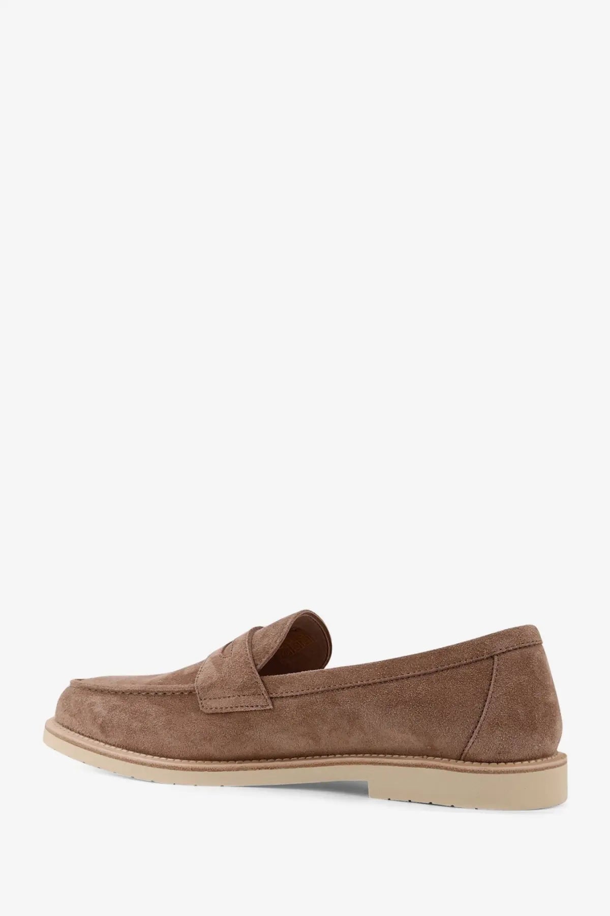Brunello Cucinelli men’s tan suede loafers with classic slip-on design and contrasting light beige rubber sole
