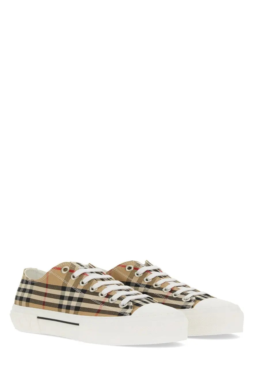 Burberry men’s sneaker check beige low-top sneaker with beige and black check canvas and white rubber soles