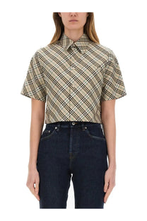 Burberry women’s cropped shirt in beige and black plaid with short sleeves and button-up front design
