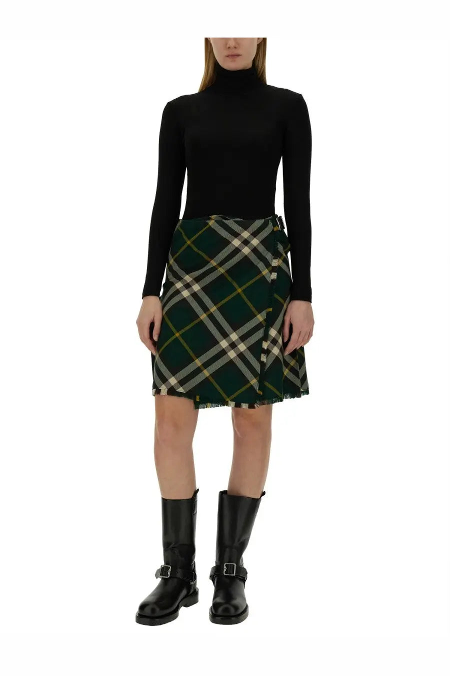 Burberry women’s mini skirt green plaid wrap style with frayed hem in beige and green colors