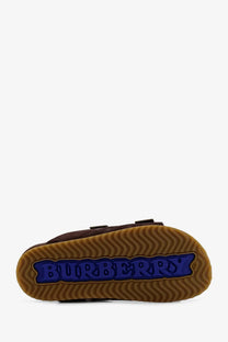 Brown leather burberry women’s urchin sandal with blue rubber sole and logo in suede and synthetic fabric white