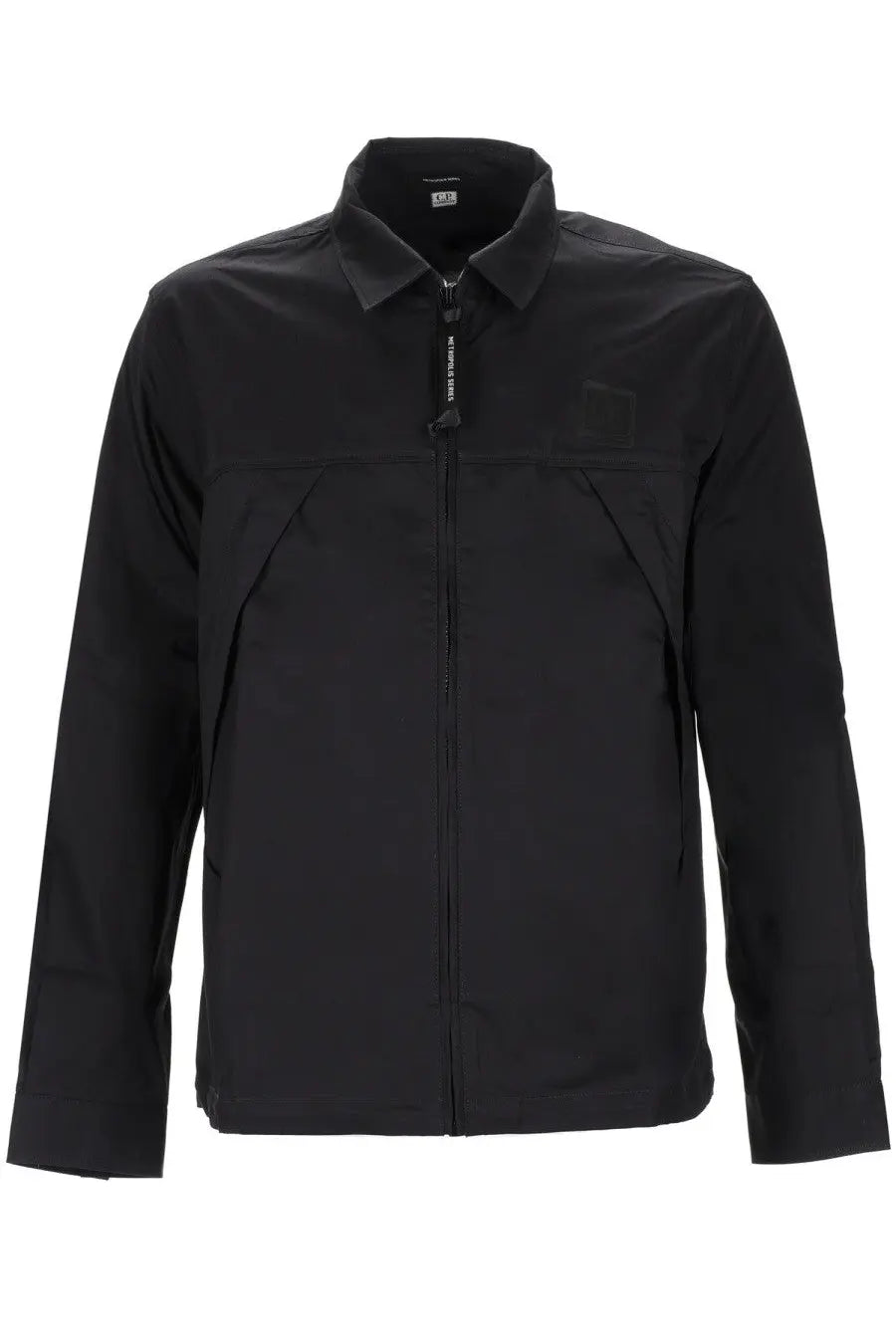 Black sleek minimalist c.p. company men’s giacca metropolis overshirt with structured collar and front zipper closure