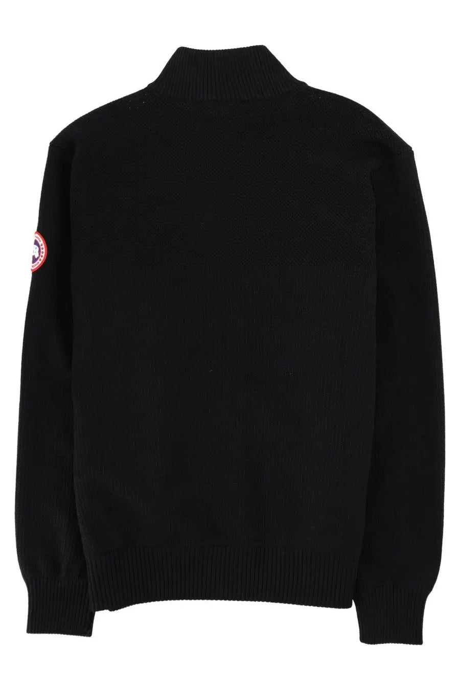 Black canada goose men’s giacca in maglia hybridge turtleneck sweater with red and white logo patch on left sleeve