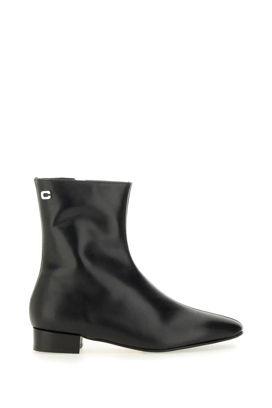 Carel Paris women’s ankle boot aiglon black made of sleek black patent leather with pointed toe and low block heel