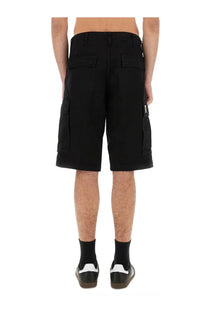 Carhartt Wip men’s black cargo shorts with multiple pockets and durable sturdy fabric finish for workwear