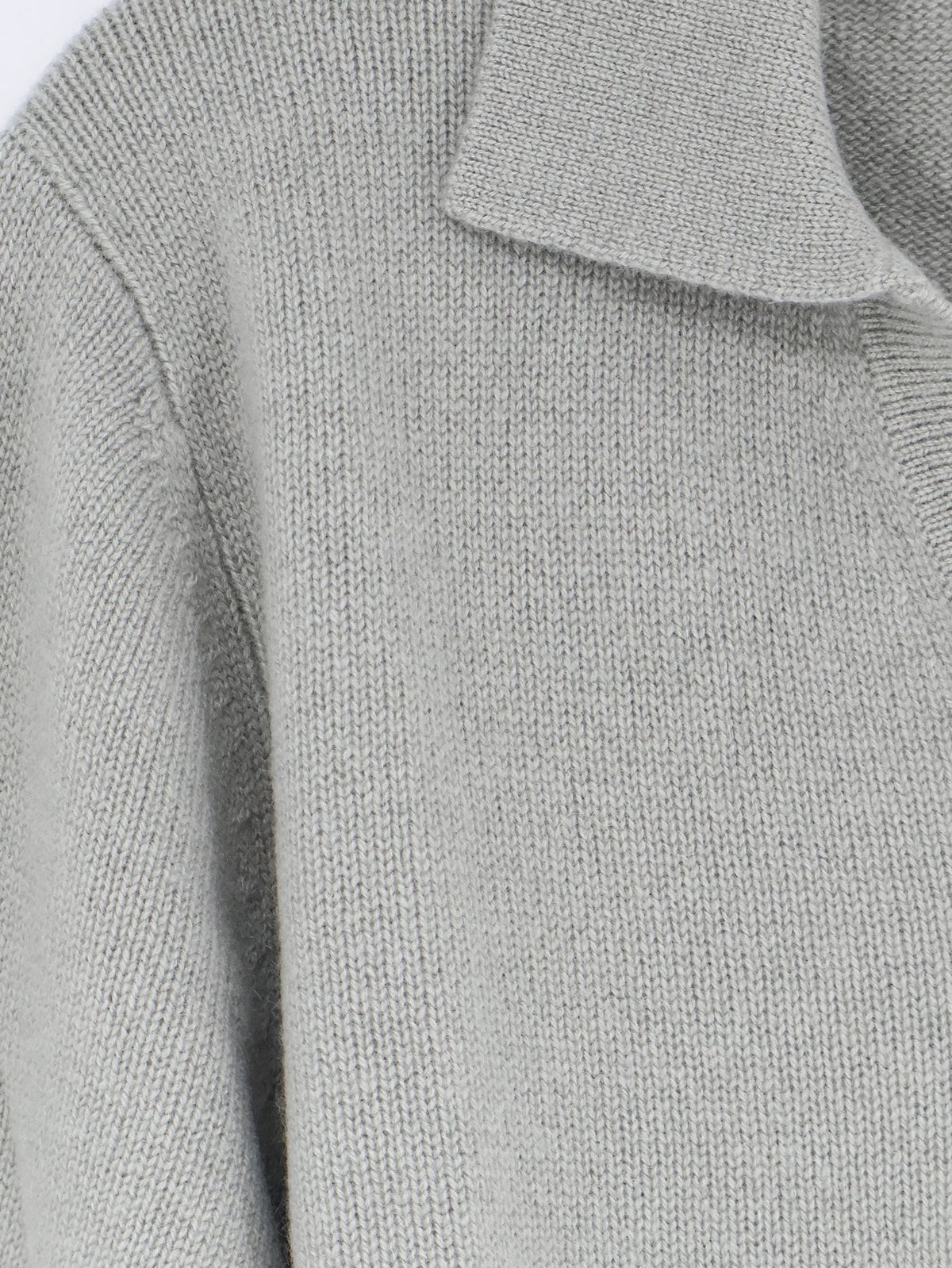 Soft Goat Men's Cashmere Sweater Grey