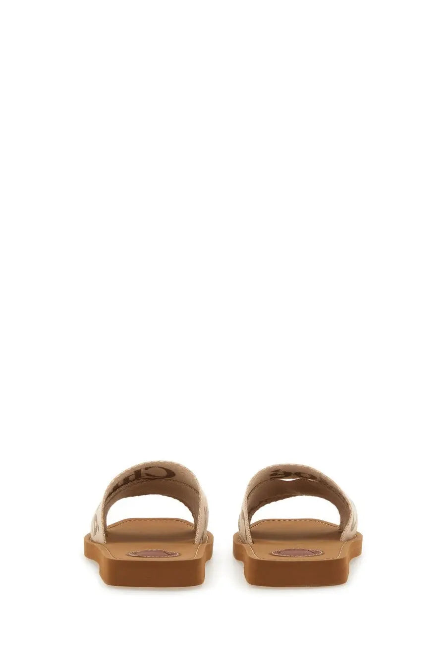 Chloé women’s sandalo slide woody white tan leather sandals with minimalist design and embossed logo on strap