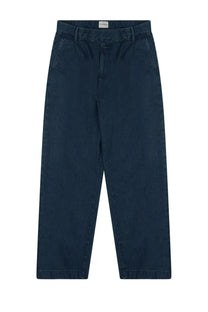 Closed men’s denim pants blue in dark blue with relaxed straight-leg cut and visible stitching details
