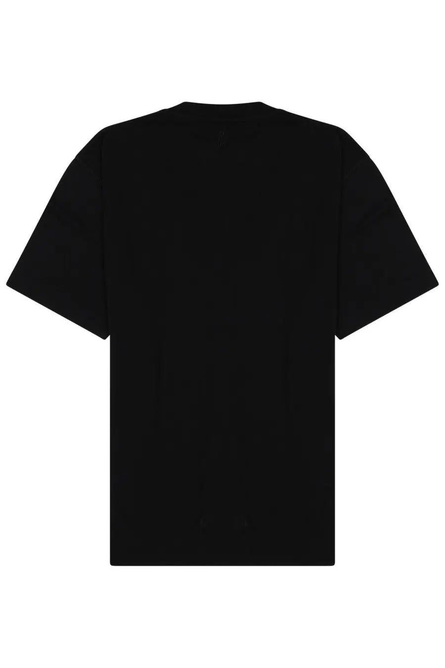 Black short-sleeved closed men’s cotton t-shirt with a simple crew neck design