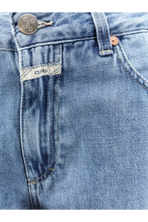 Closed women’s Jazzie blue denim jeans with silver button copper rivet and brand label on waistband