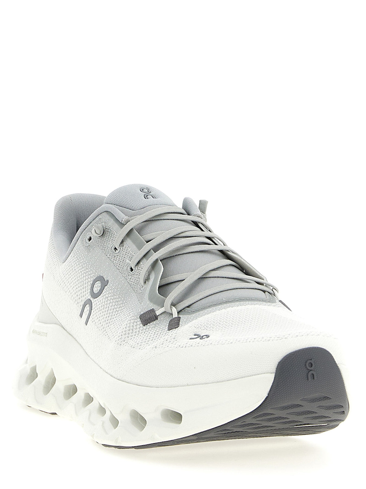 ON Cloudtilt Sneakers Grey