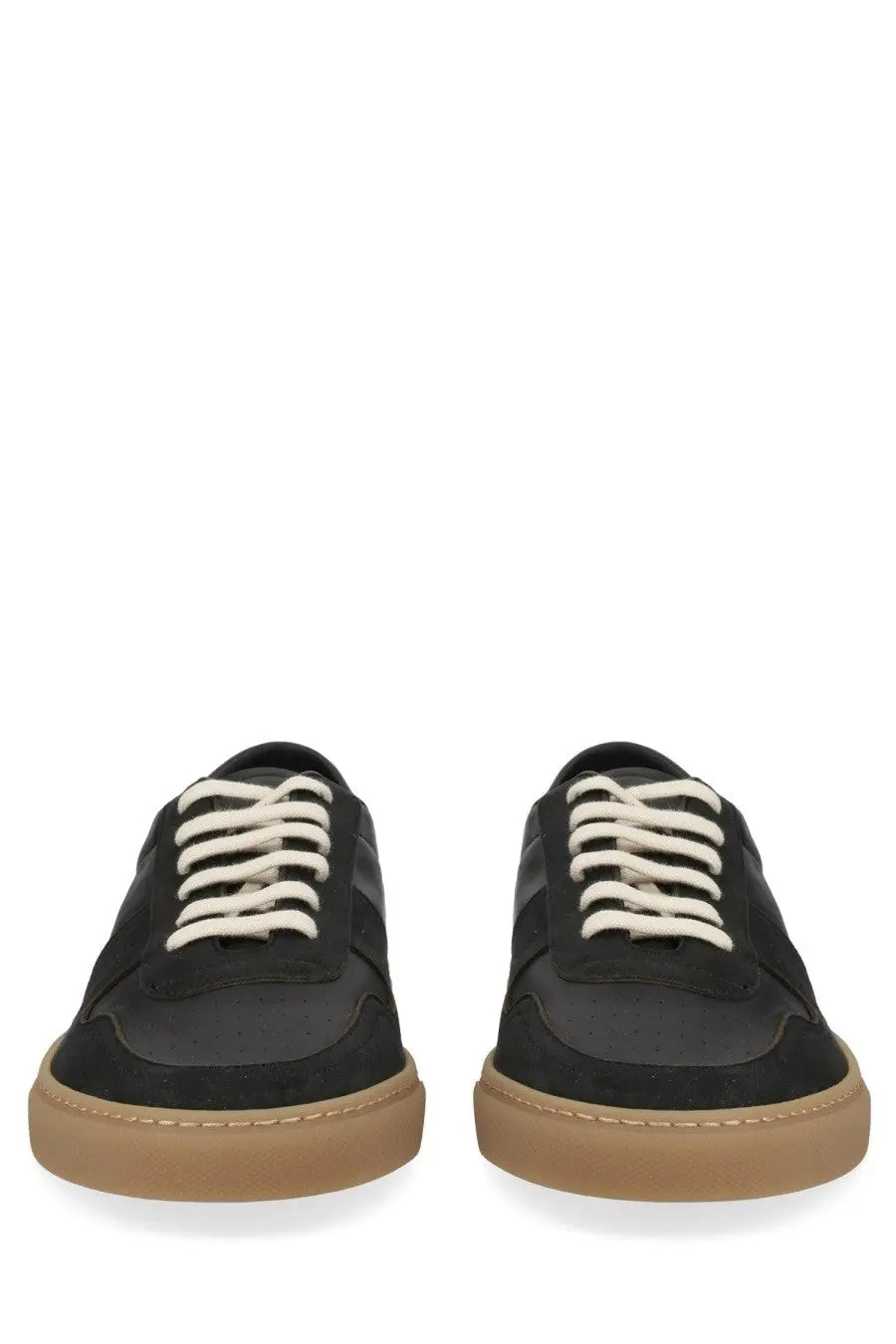 Common Projects men’s sneaker bball black is a low-top shoe in black suede and canvas with cream laces and tan rubber sole