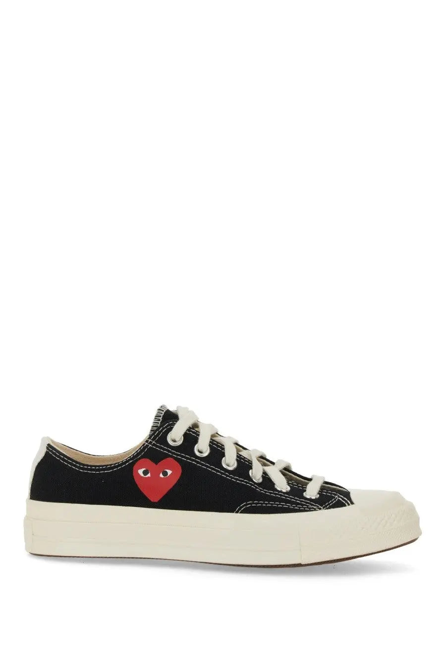 Converse men’s chuck taylor sneaker black low-top canvas with red heart embroidery white laces cream rubber sole