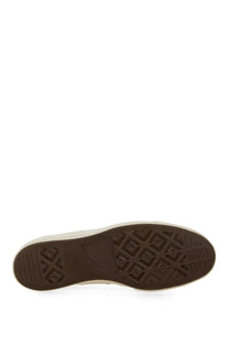 Brown rubber sole with classic diamond tread and white midsole of converse men’s chuck taylor sneaker white