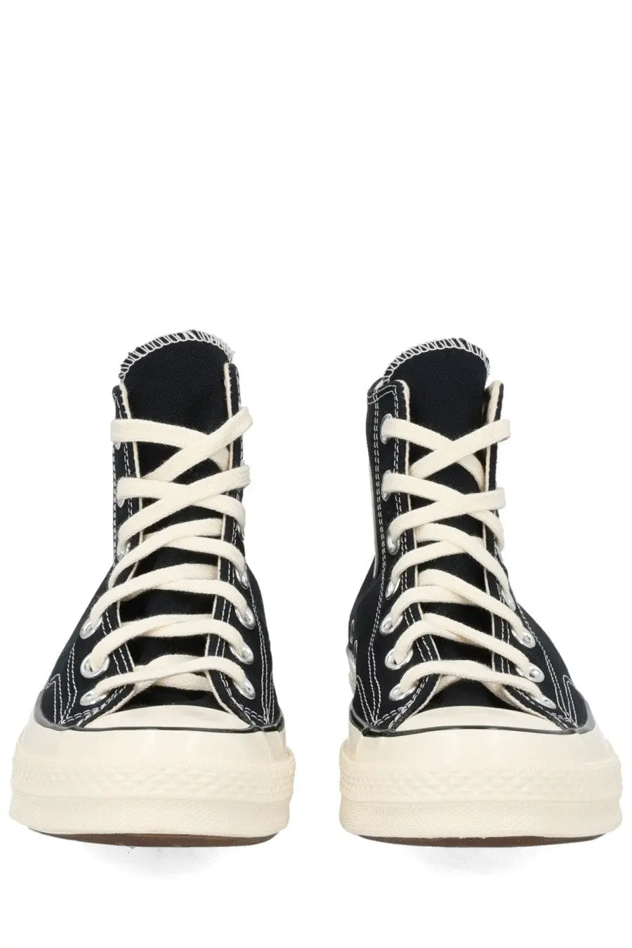 Converse unisex chuck sneaker black high-top with white laces and cream rubber sole for casual wear