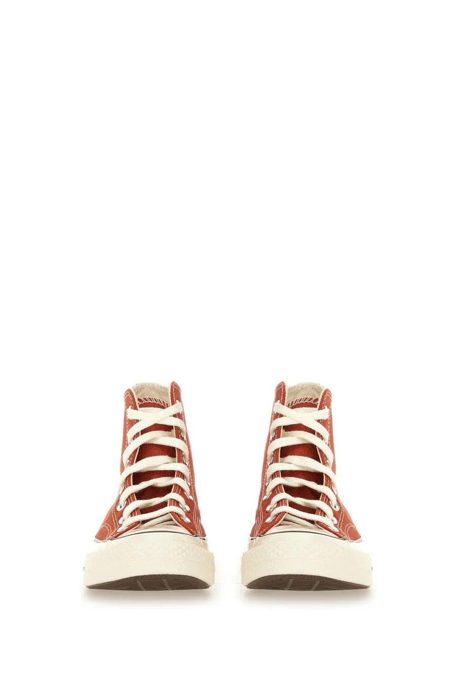 Converse unisex chuck vintage sneaker red high-top with white laces and cream-colored rubber sole