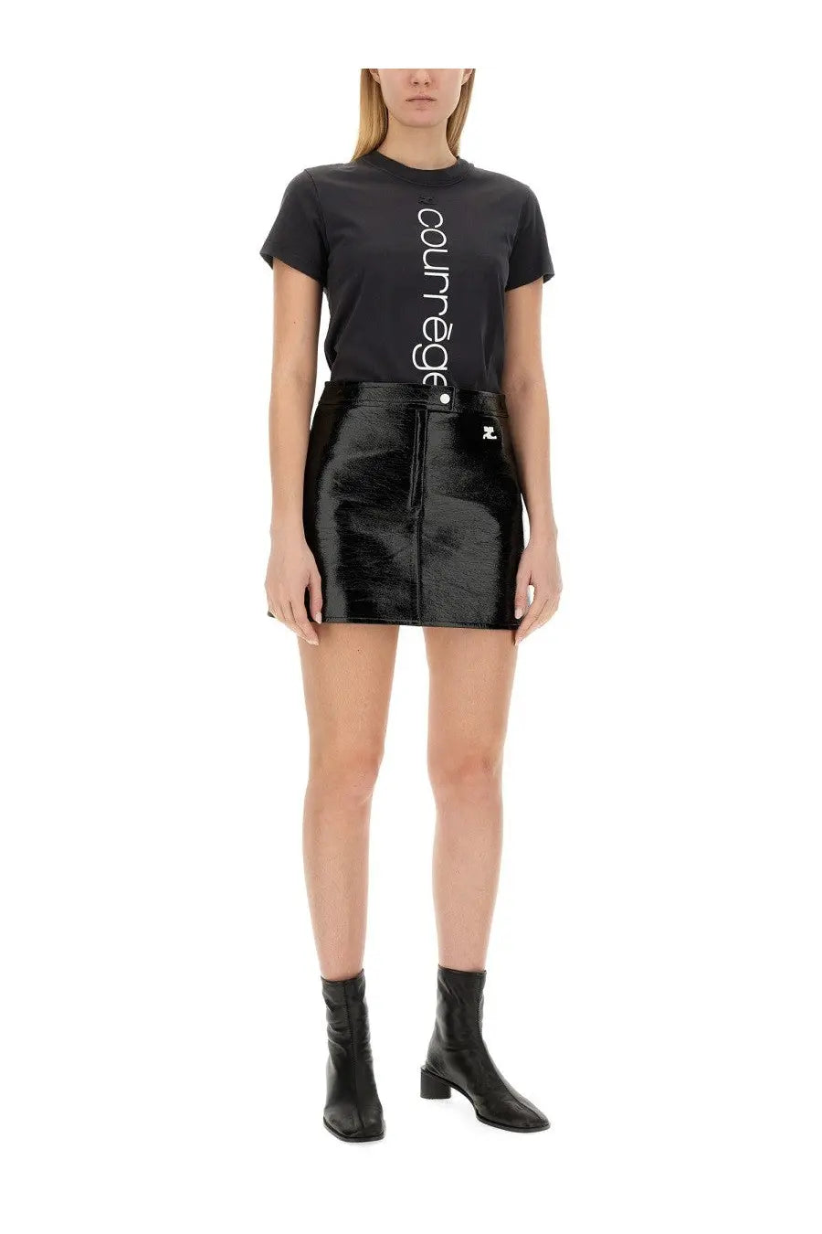 Black patent leather mini skirt with front zipper and small logo detail from courrèges women’s shirt black collection