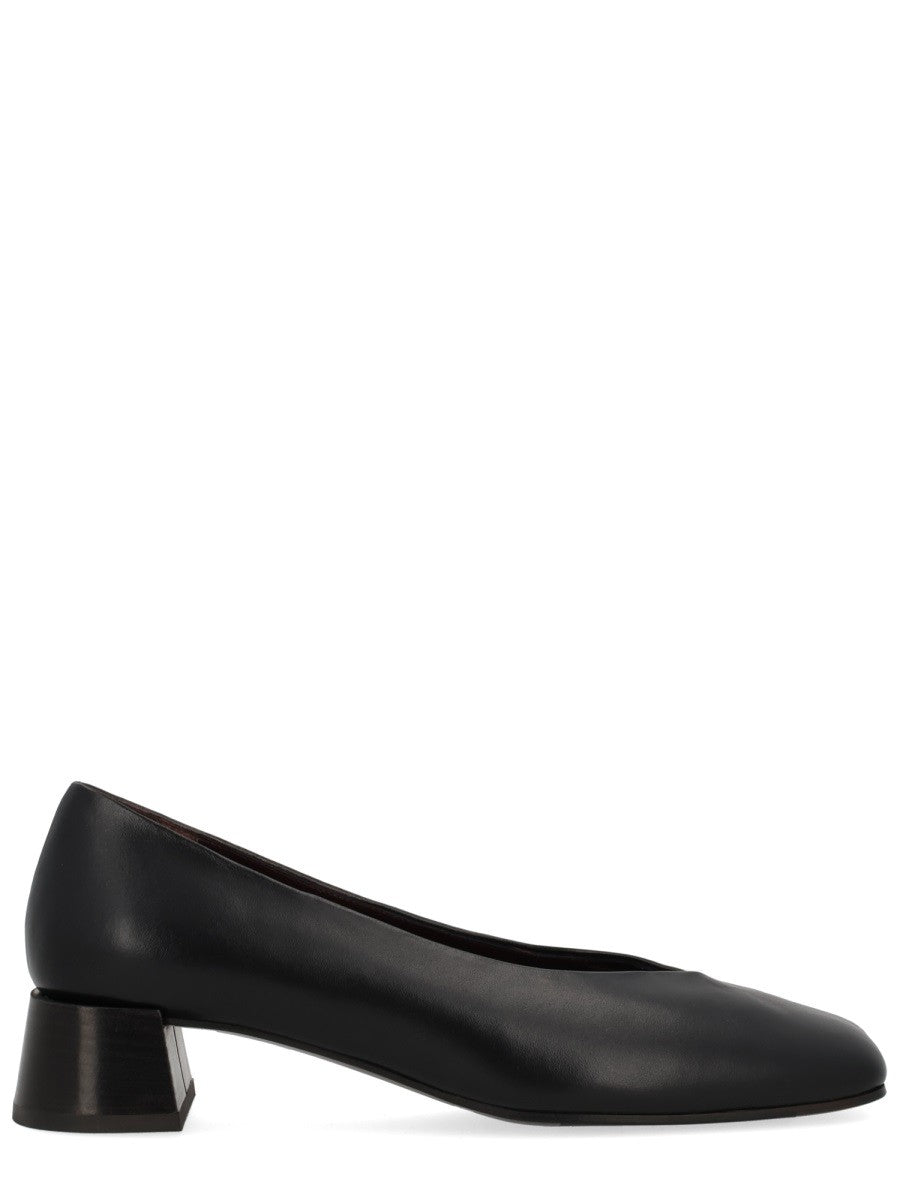 Roberto Festa Women's Décolleté Vina Black