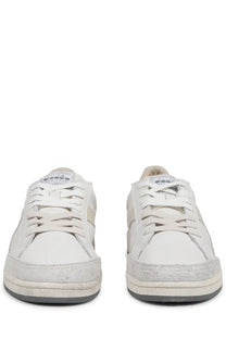 Diadora men’s white leather low-top sneakers with distressed finish and gray rubber soles titled prestige used white