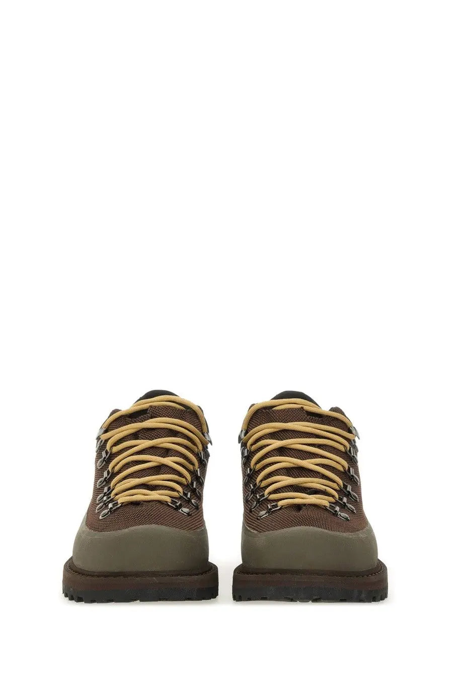 Diemme men’s low hiking shoe rock brown with brown leather upper tan laces metallic eyelets and rugged sole