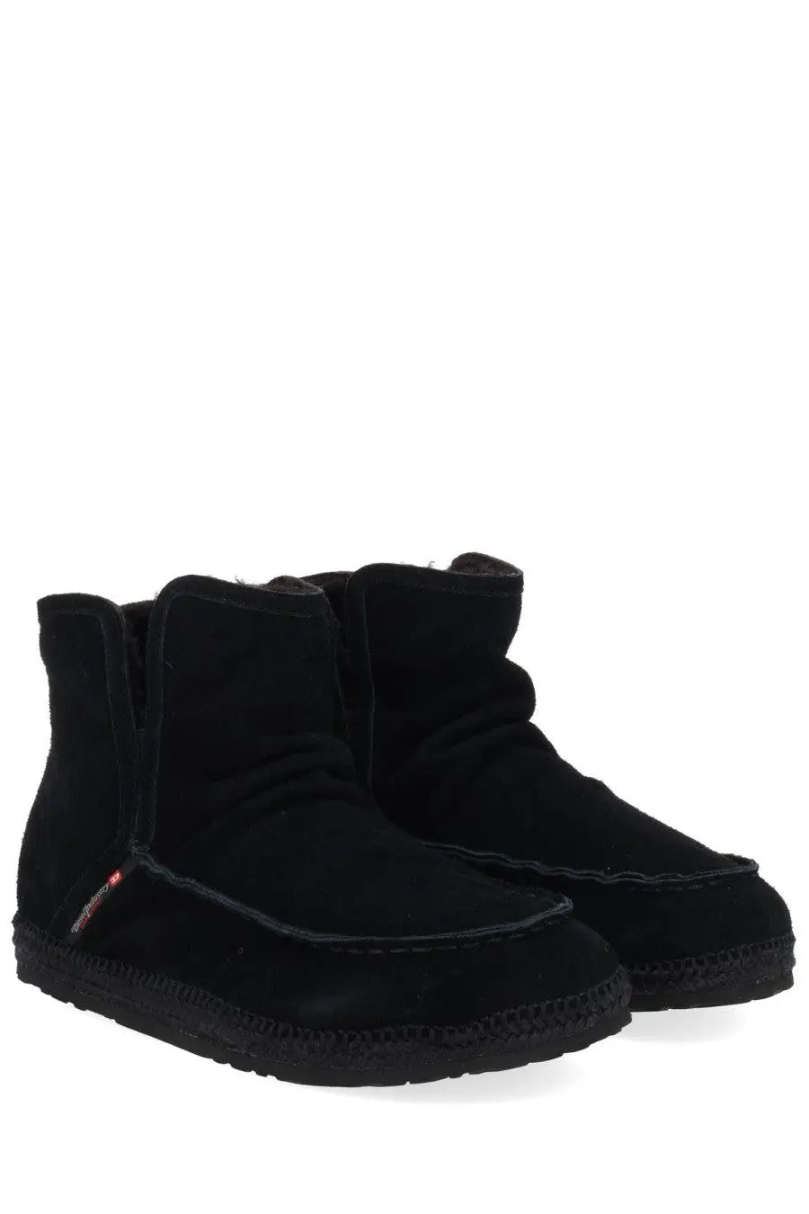 Diesel men’s boot lukas akb black black suede ankle boots with textured rubber sole and subtle stitching details