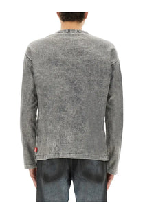 Diesel men’s brutus jersey multicolor gray washed denim long sleeve shirt with ribbed crew neck and red brand tag at hem