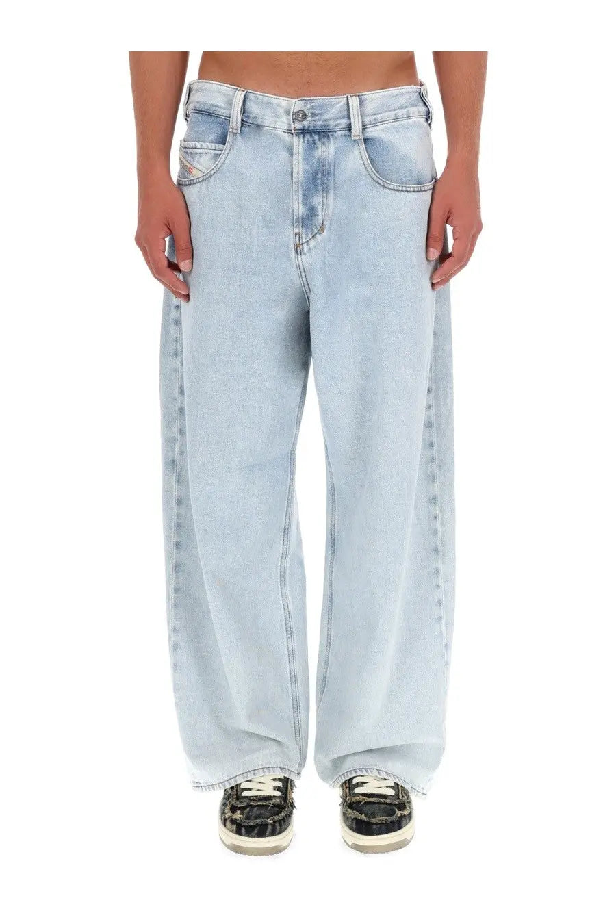 Diesel men’s light-wash denim jeans in blue with a wide-leg cut and visible stitching details