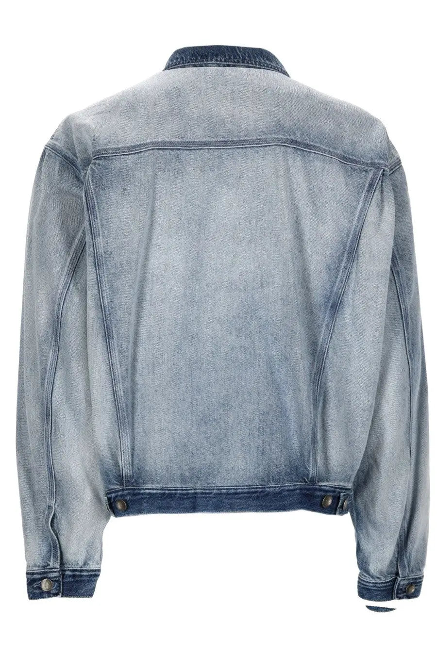 Diesel men’s giacca denver fsi1 blue light-wash denim jacket with classic faded blue hue and traditional stitching details