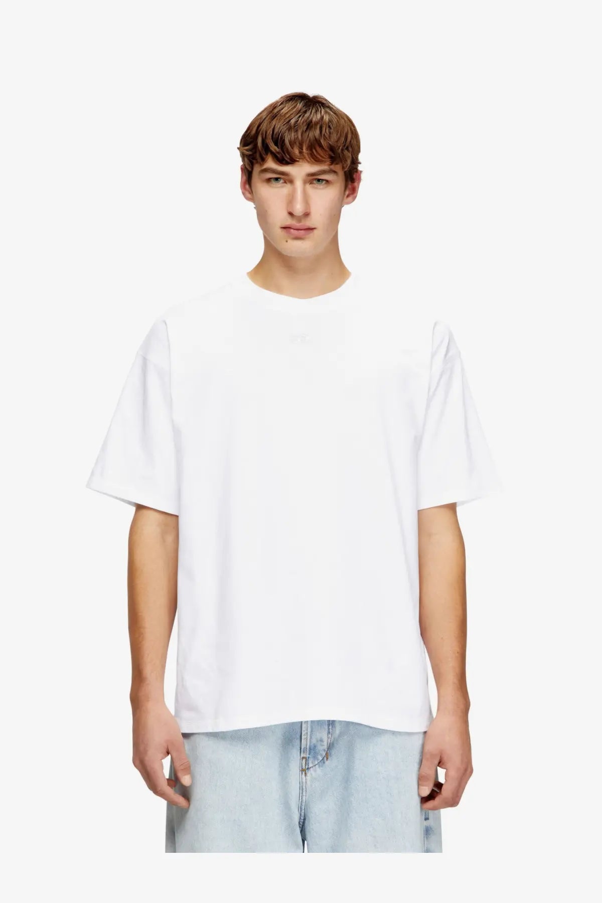 Diesel men’s lucien ihbi oversized white cotton crew neck t shirt with short sleeves