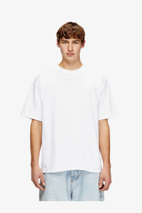 Diesel men’s lucien ihbi oversized white cotton crew neck t shirt with short sleeves